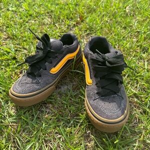 Vans Caldrone Youth Boys Suede Charcoal Yellow Black Lace Shoes Size 12
